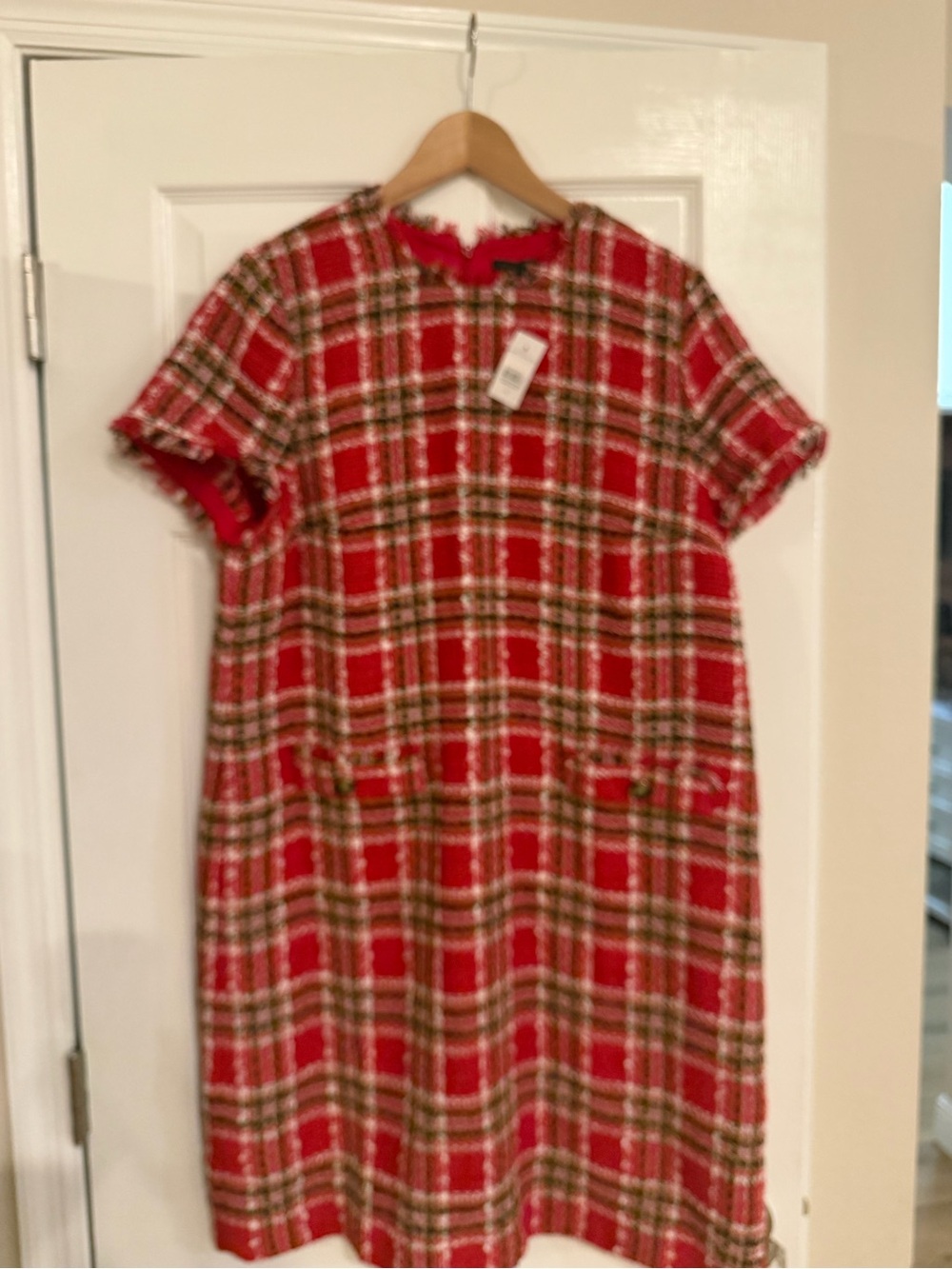 NWT Ann Taylor Red Plaid Tweed Shift Dress Size 14 Fringe Trim